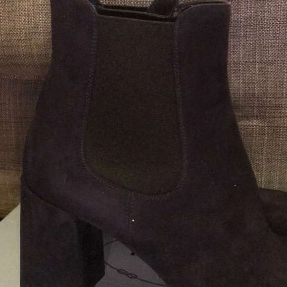 Prada Chelsea Boot - Picture 5 of 6